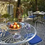 公寓 Wishing Well Apartment, Old Town - New Bathrooms , Full Air-conditioning