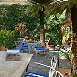 Wishing Well Apartment, Old Town - New Bathrooms , Full Air-conditioning 公寓