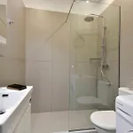 Wishing Well Apartment, Old Town - New Bathrooms , Full Air-conditioning