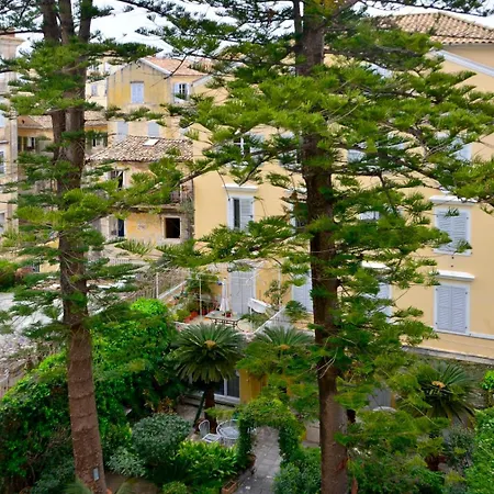 Wishing Well Apartment, Old Town - New Bathrooms , Full Air-conditioning 아파트 Corfu (city)