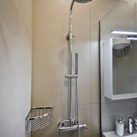 Wishing Well Apartment, Old Town - New Bathrooms , Full Air-conditioning Corfu (city)